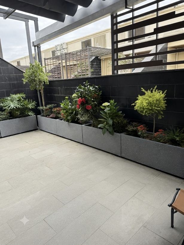 Private rooftop garden